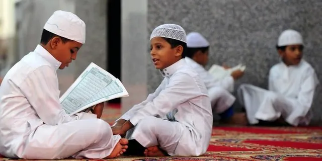 Meniti Perjalanan Keilmuan Belajar Tahfidz Quran dengan Penuh Semangat